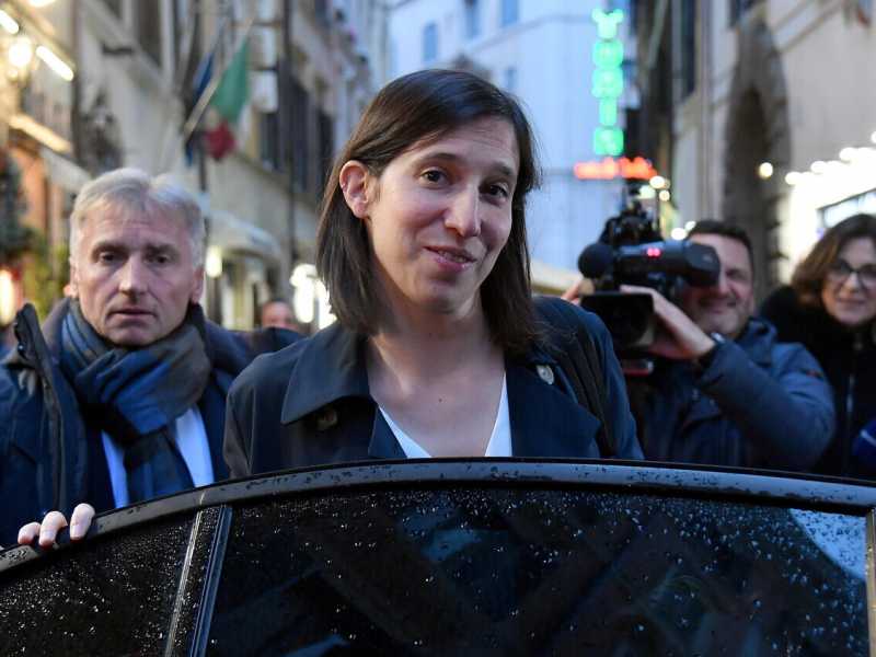 “Candidare Salis? Ipotesi ridicola”. I mal di pancia degli europarlamentari Pd