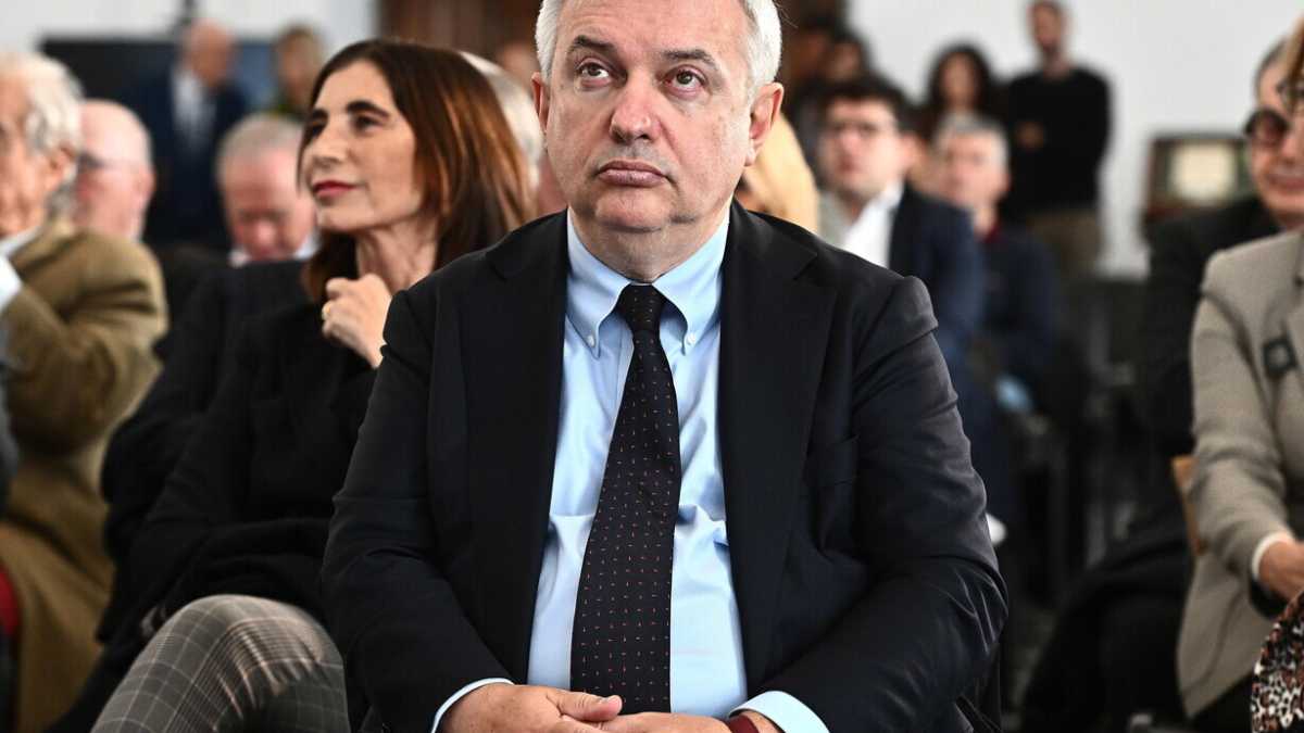 Immagine di Viva gli editori in conflitto! Botta e risposta con il cdr di Rep.