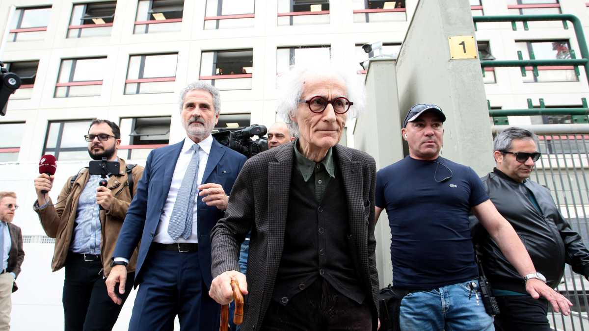 Immagine di Luciano Canfora rinviato a giudizio con l'accusa di aver diffamato Giorgia Meloni
