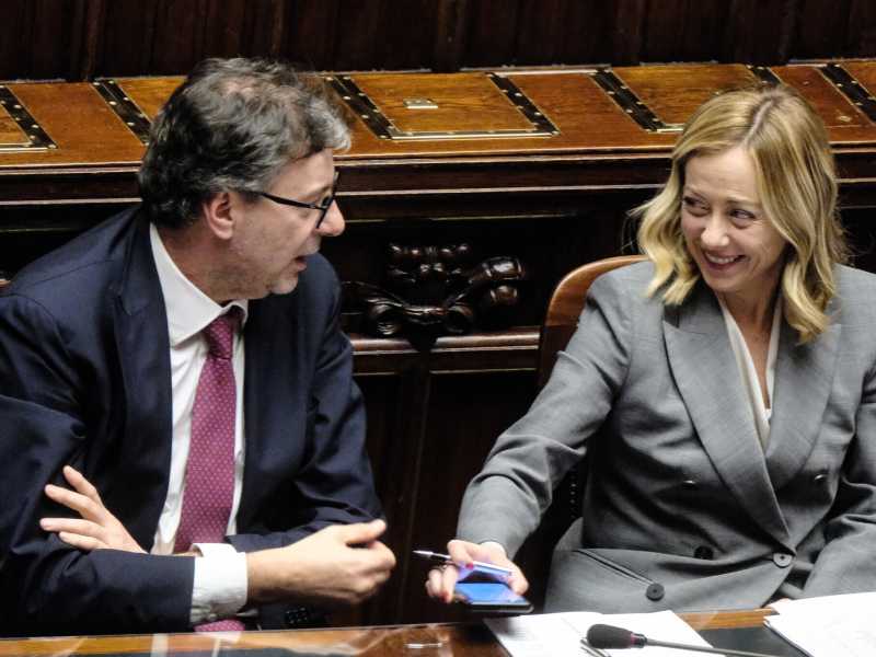 L'exit del Ragioniere dello stato: Meloni e Giorgetti gli offrono la presidenza di Ferrovie