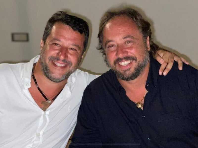  Foto dalla pagina Fb di Massimo Casanova