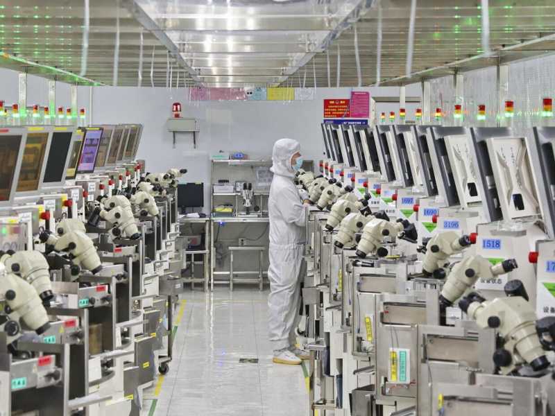 Il chip nella borsa. Così Pechino contrabbanda i prodotti Nvidia sotto restrizioni statunitensi