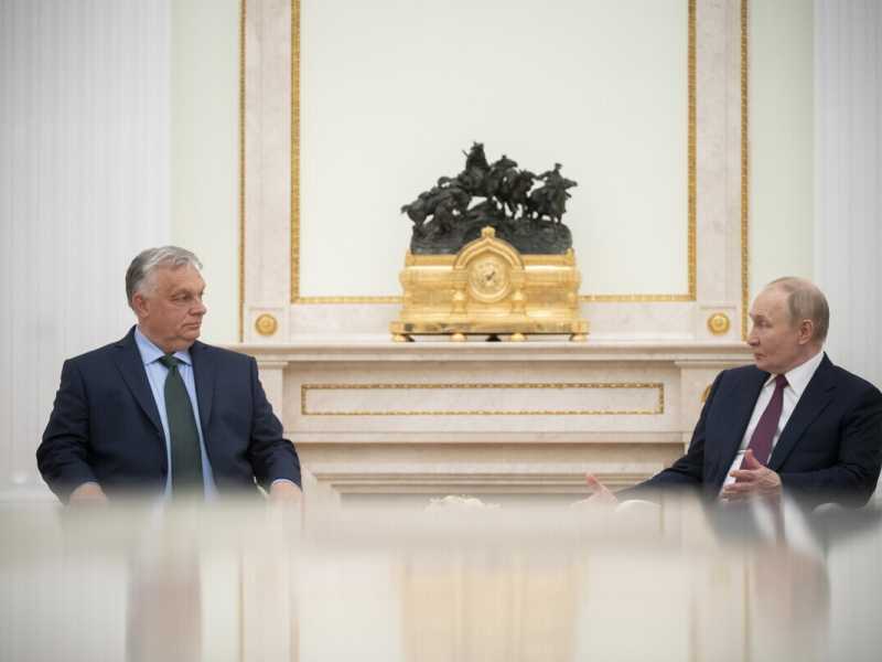 Vladimir Putin riceve Viktor Orban a Mosca (Vivien Cher Benko, MTI via AP) <br />
