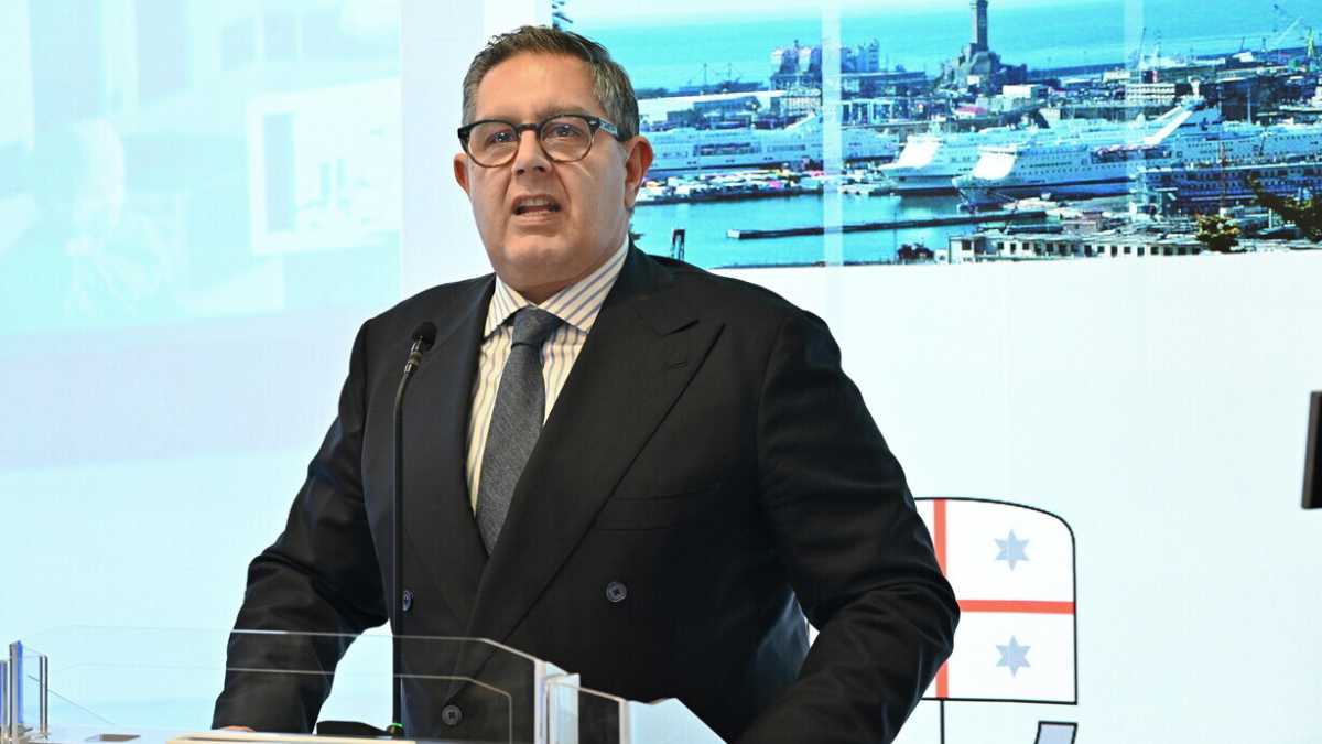 Giovanni Toti (Ansa)