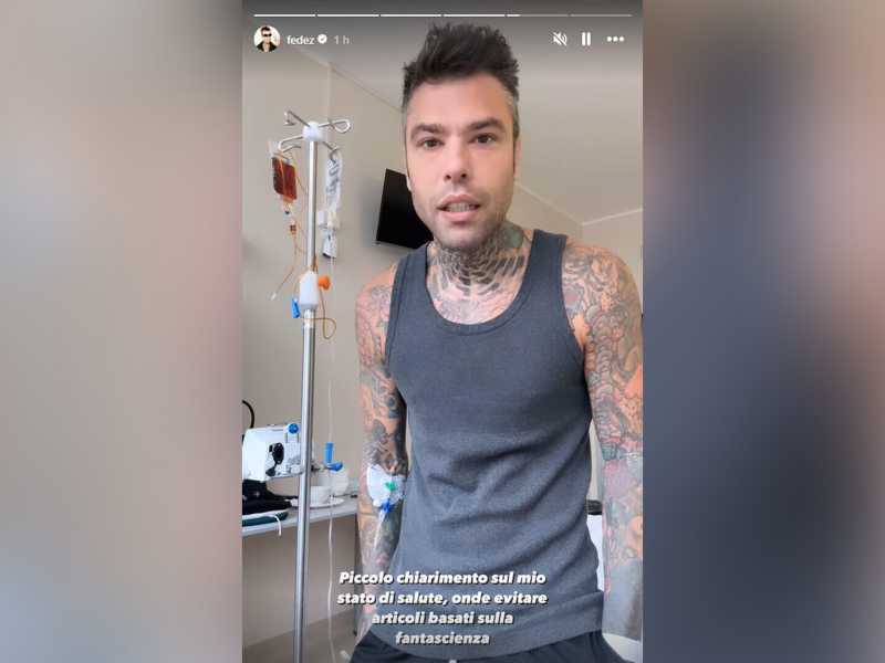 Fedez dopo il ricovero: "Alcol e droghe? Ricostruzioni da fantascienza"
