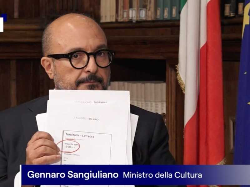 Sangiuliano non si dimette. "Avevo una relazione con Boccia ma non sono ricattabile"
