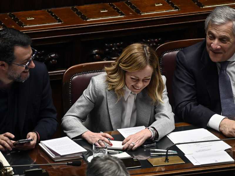 Pranzo Meloni-Salvini-Tajani per uscire dal caso Sangiuliano. Sul tavolo Rai, Liguria a Manovra
