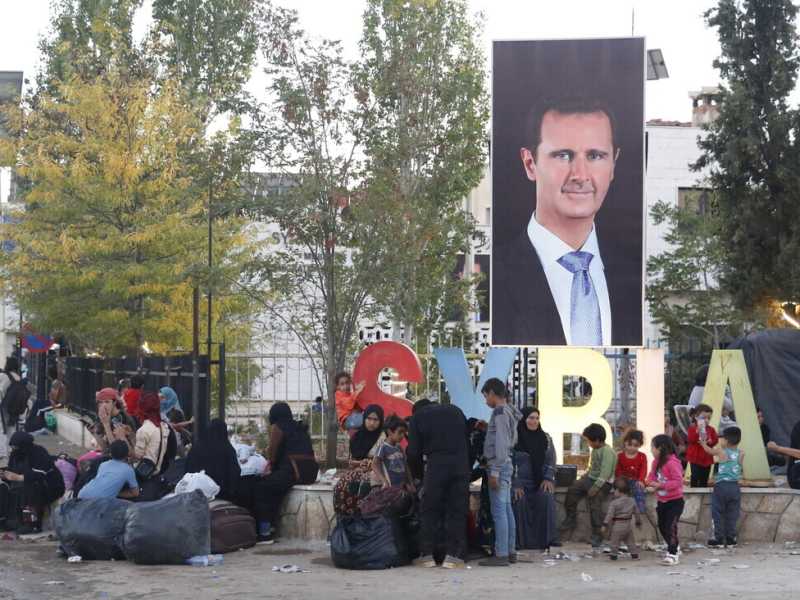 Il valico di frontiera fra Siria e Libano di Jdeidat Yabous (foto Ansa)<br />