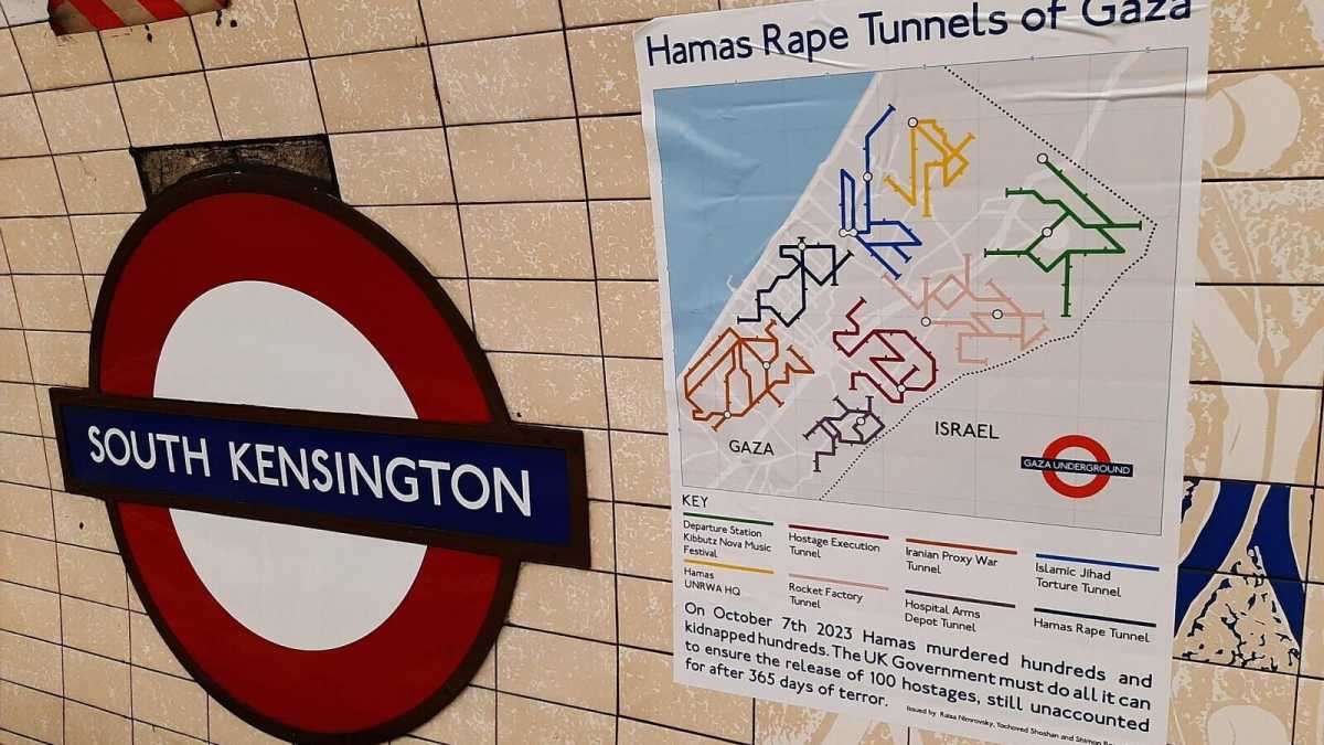Immagine di London Against Hamas tappezza la metropolitana con i tunnel di Gaza: "la pace inizia dagli ostaggi liberi"