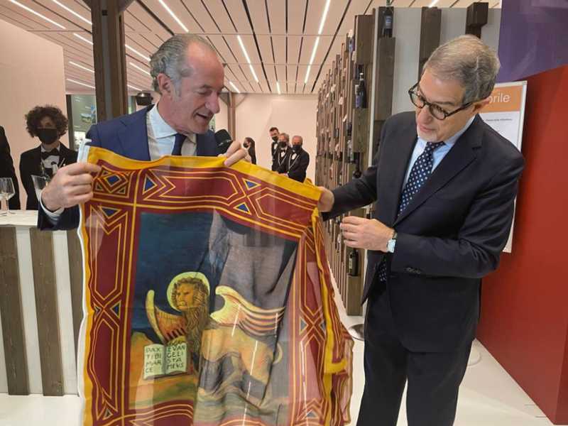 Zaia a Musumeci: "Stai sereno, nessuno ti porterà via la scrivania". E tira dritto sull'Autonomia