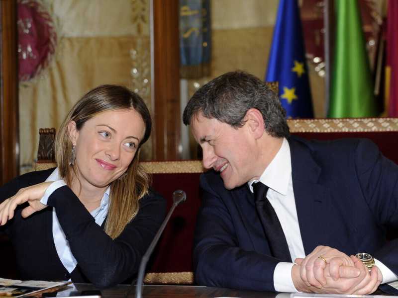 Alemanno: “FdI ci lasci la fiamma, ormai è un partito moderato”