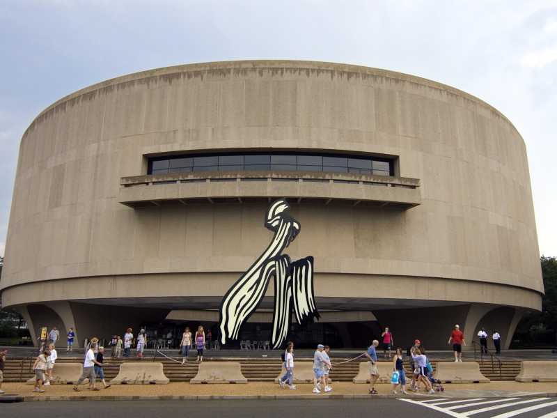 Il museo Hirshhorn (foto Tony Savino/Corbis via Getty Images) <br />