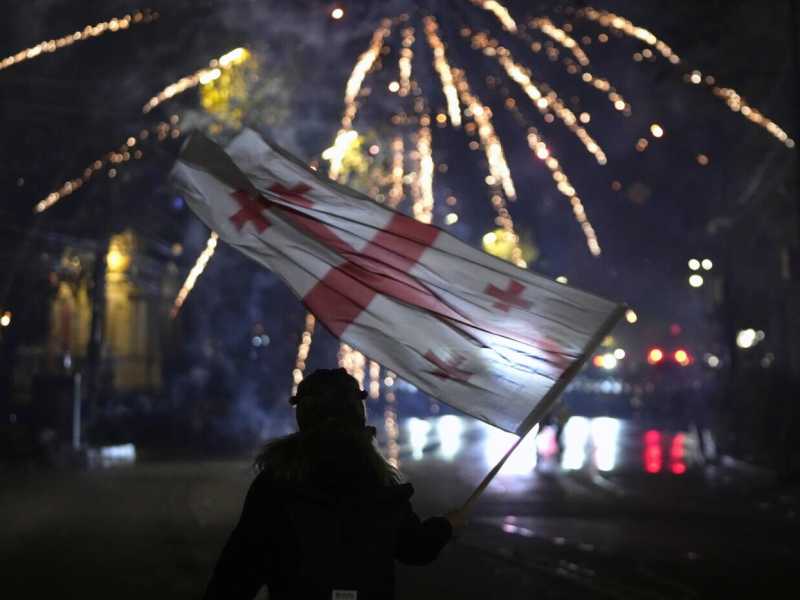 Il calciatore di Sogno georgiano per rimpiazzare la presidente