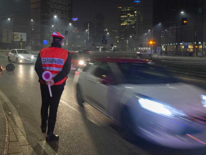 Primo giorno del nuovo Codice della Strada: sarà il sabato del placcaggio