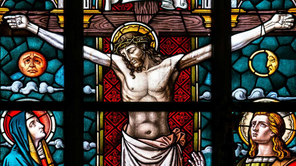 Immagine di Il mistero del Natale: Dio che si fa fragile corpo per abbracciare la nostra fragilità