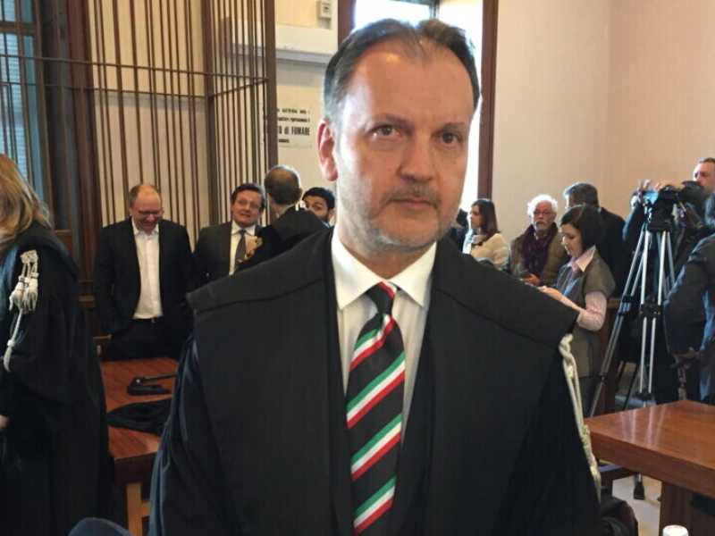 "Confessa o ti arresto". Le minacce del pm Ruggiero, condannato e sospeso dal Csm