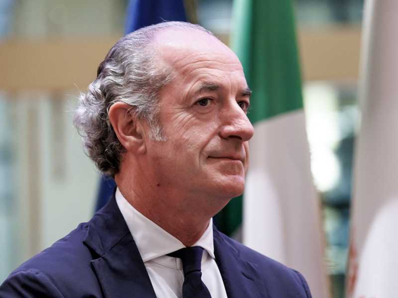 La Lega trova il modo per tenere Zaia: “Sarà progovernatore”. Come Gentilini a Treviso