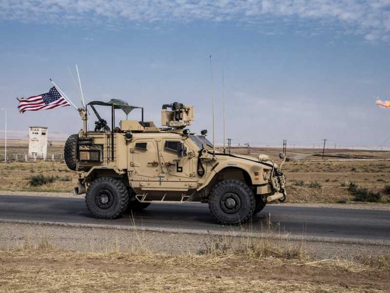 &nbsp;Una pattuglia americana nel nord della Siria (foto LaPresse)