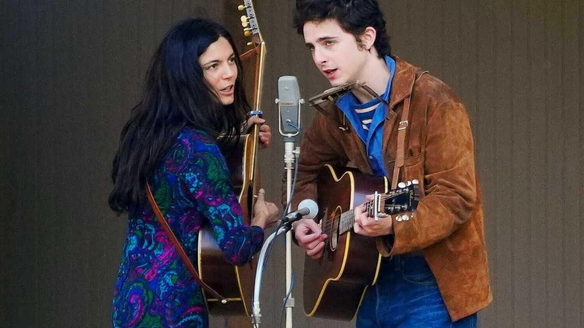 Immagine di Bob Dylan in un’America di sogni, proteste e chitarre