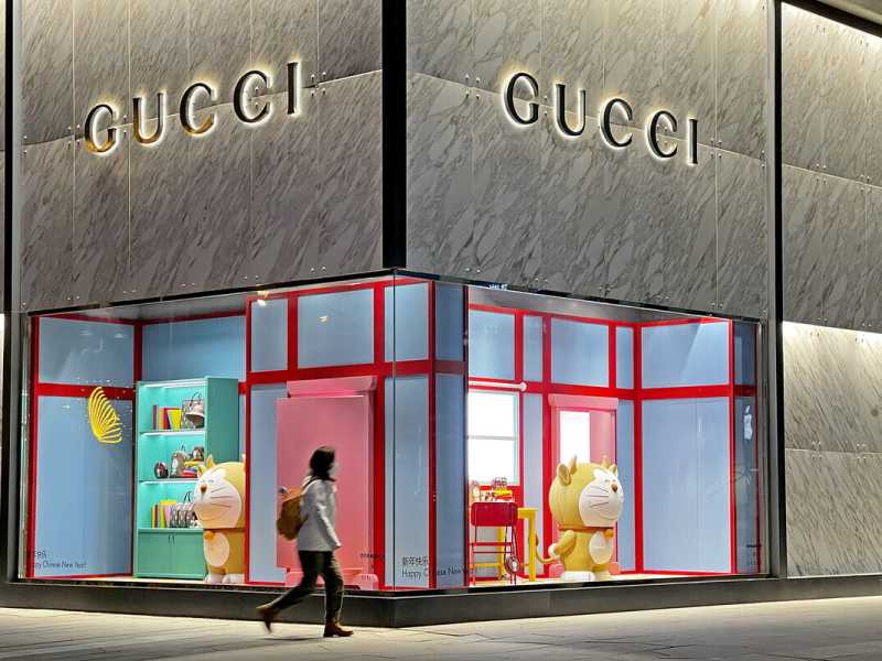 Una vetrina di Gucci a Pechino (VCG via Getty Images)&nbsp;<br />