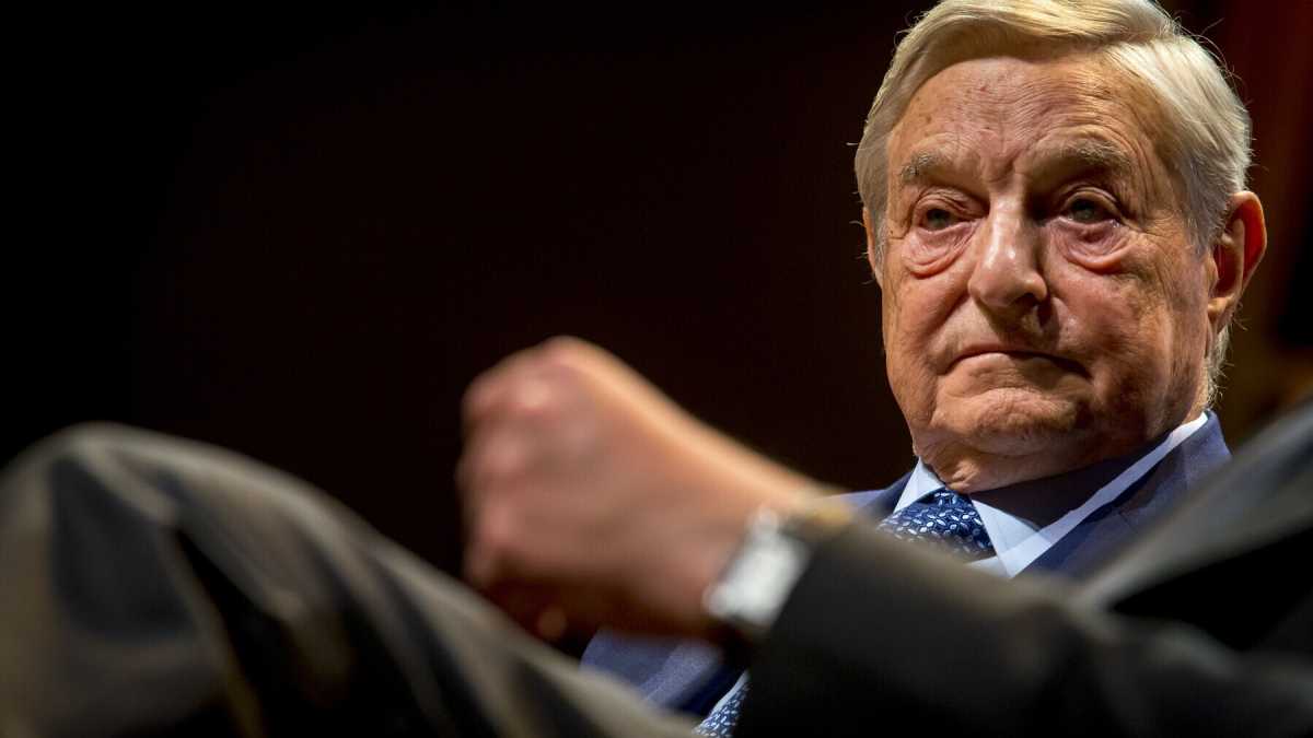 Immagine di Dentro al “Mito di Soros”. Storia di un capro espiatorio