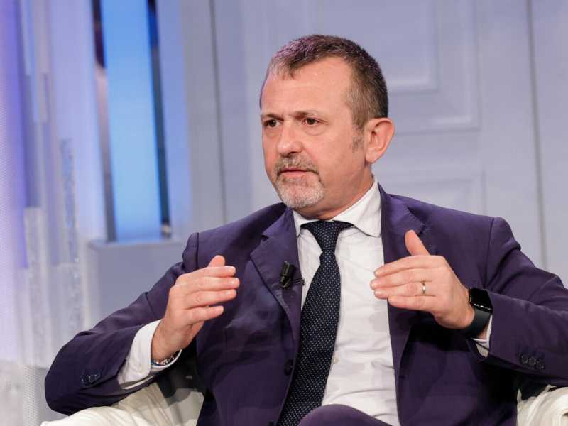 Cosa cambia se a violare un segreto è un pm e non un politico