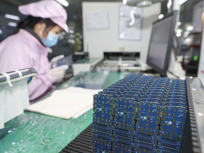 Un&rsquo;azienda hi-tech cinese (Costfoto/NurPhoto via Getty Images)&nbsp;<br />