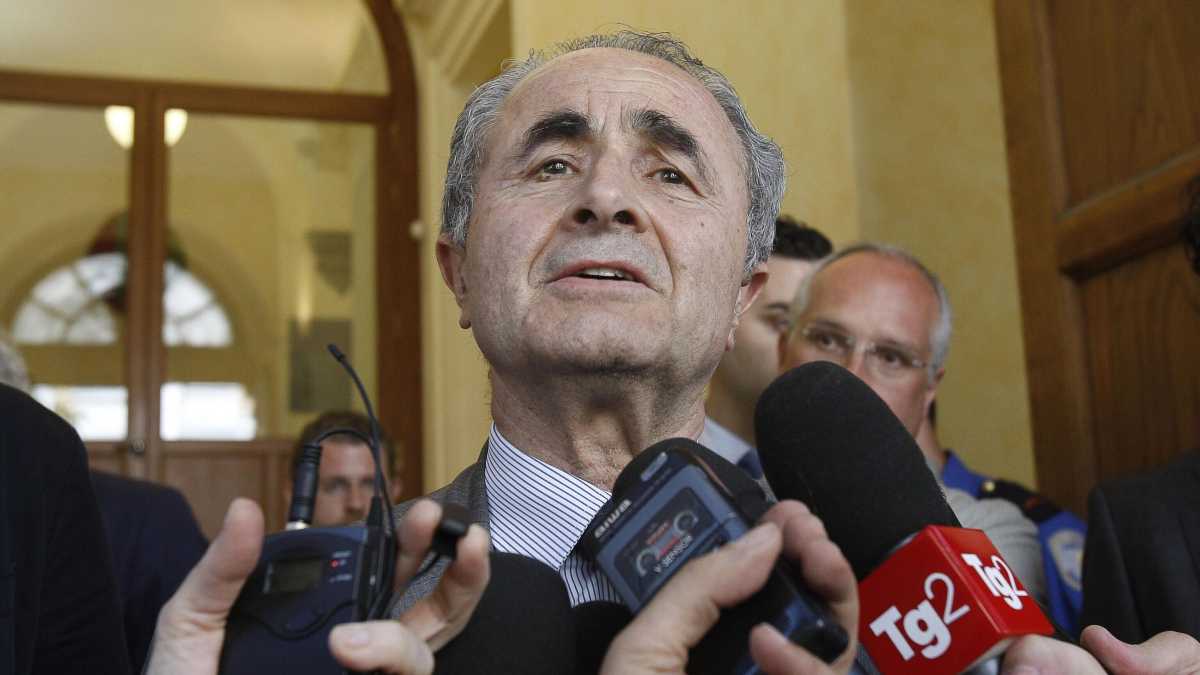 Immagine di Arturo Parisi: “Schlein sia chiara sull’Ucraina. Ha dimenticato le posizioni di Mattarella”