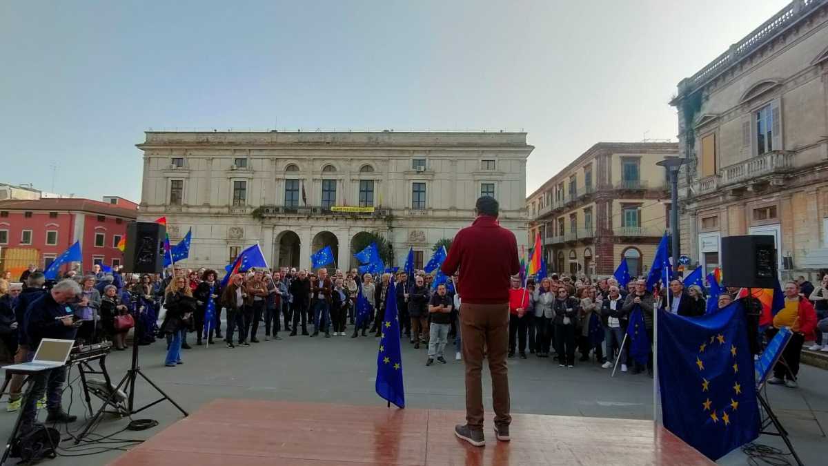 Immagine di Vecchie battaglie e nuove ambiguità. A Ragusa il pacifismo si divide