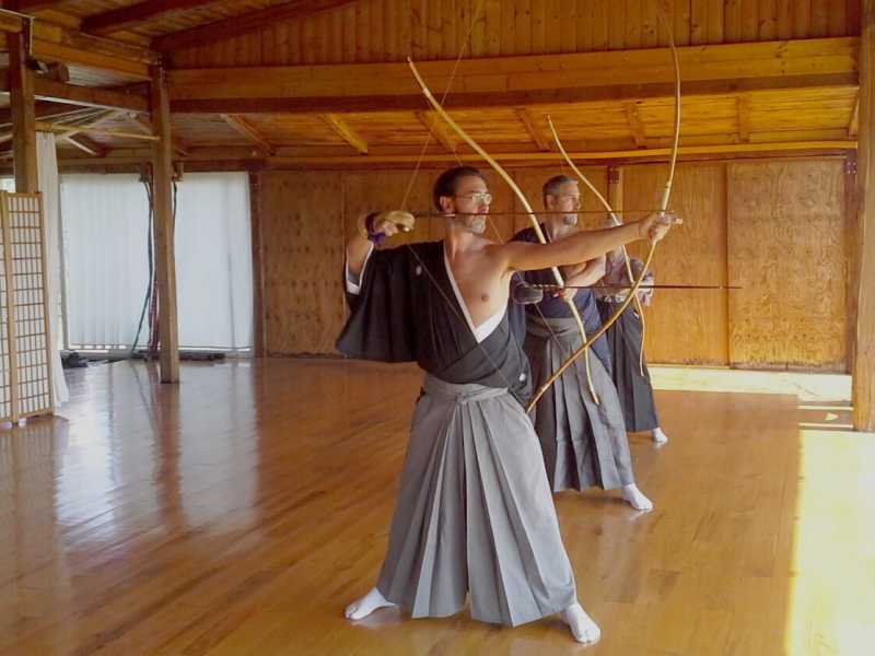 Luca Lucchesi, il kyudo e lo spirito: “La via dell’arco per conoscere se stessi”