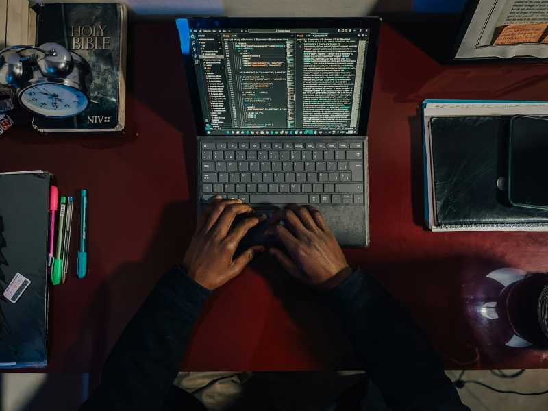 Foto di&nbsp;Hamidu Samuel Mansaray&nbsp;su&nbsp;Unsplash