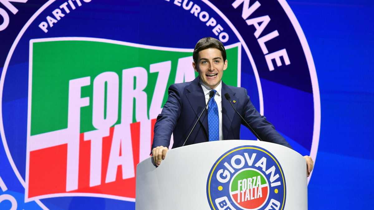 Immagine di "Leoni" di Forza Italia. Ritratto del neosegretario dei giovani azzurri