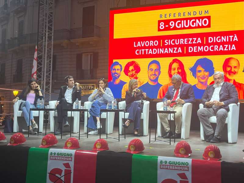  Foto dalla pagina Fb del M5s Puglia