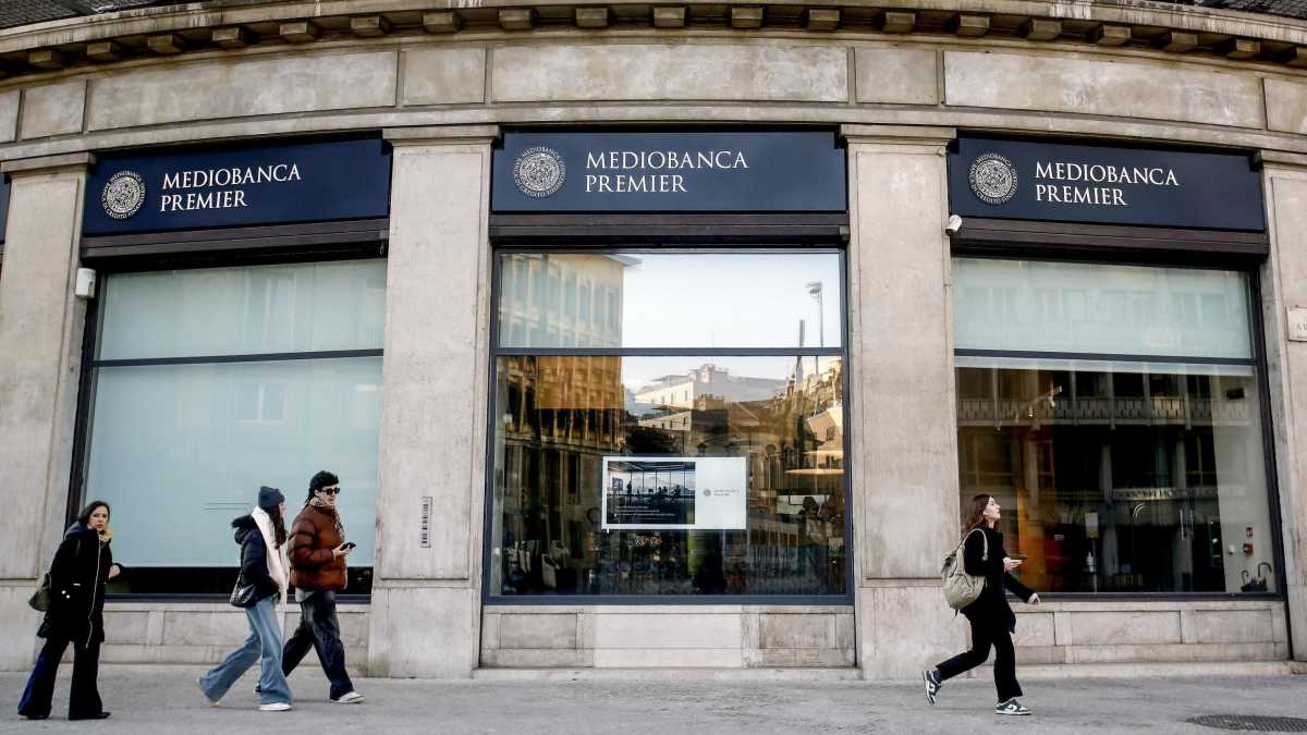 Immagine di Il risiko stringe: Mediobanca e Mps studiano le ultime mosse. Sorprese? Difficile