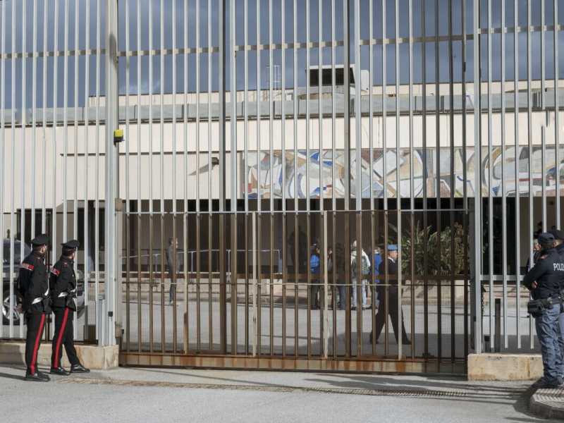 Vista dell'ingresso del carcere Pagliarelli in Sicilia (Foto di Valeria Ferraro/Anadolu tramite Getty Images)&nbsp;<br />