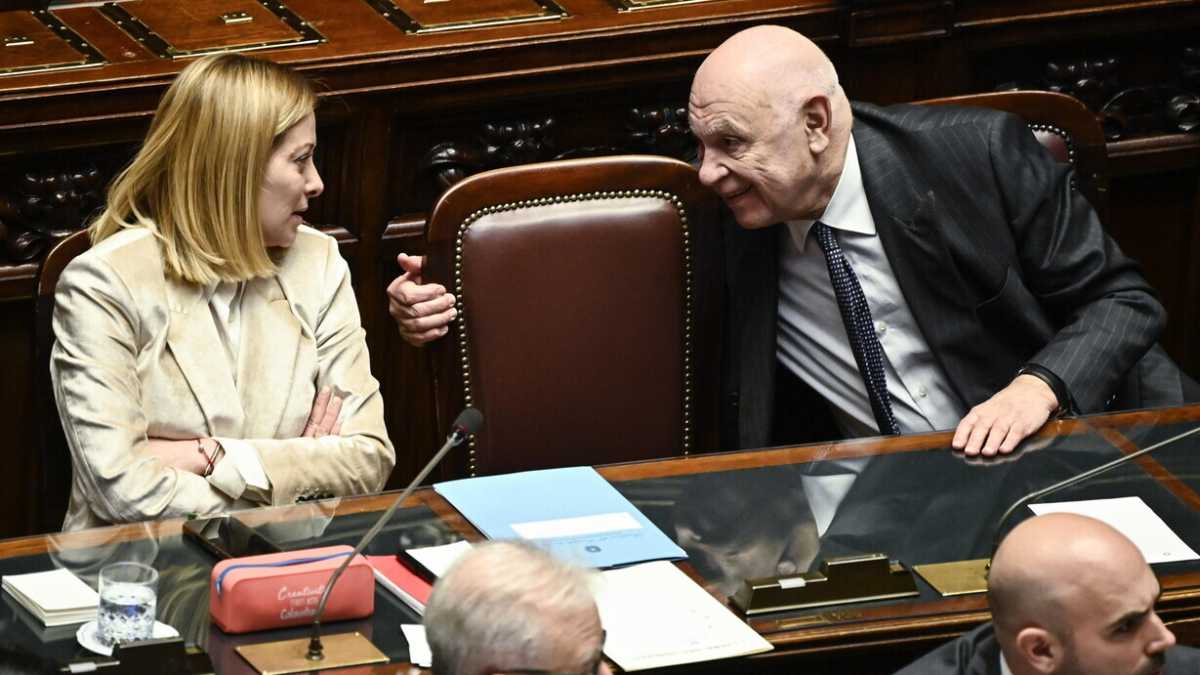 Immagine di Esondare non è un atto dovuto. I due peccati di stato del caso Almasri