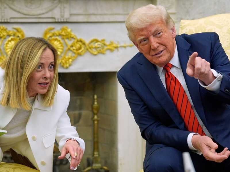 Trump ha chiesto a Meloni di organizzare l'incontro con Putin lunedì a Roma