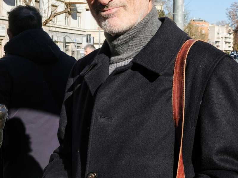 Paolo Bellavite alla manifestazione delle associazioni dei danneggiati dai vaccini Covid-19. davanti al Tribunale di Roma (LaPresse)&nbsp;<br />