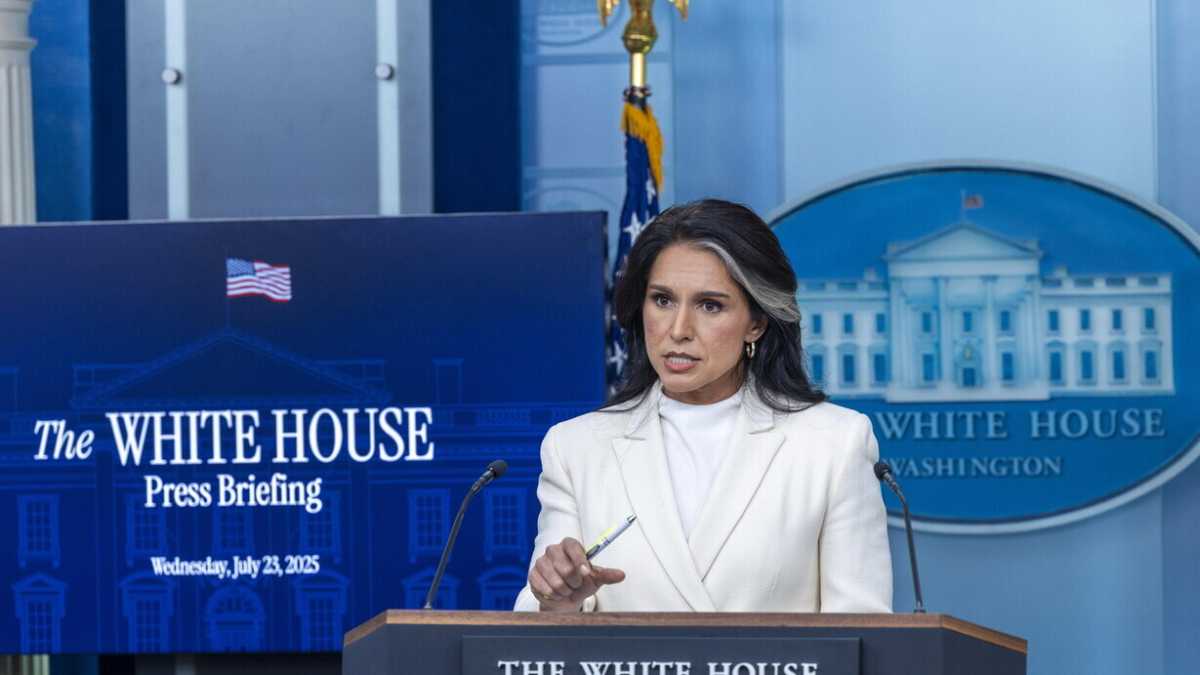 Immagine di Tulsi Gabbard licenzia un’esperta di Russia della Cia. L’epurazione della competenza