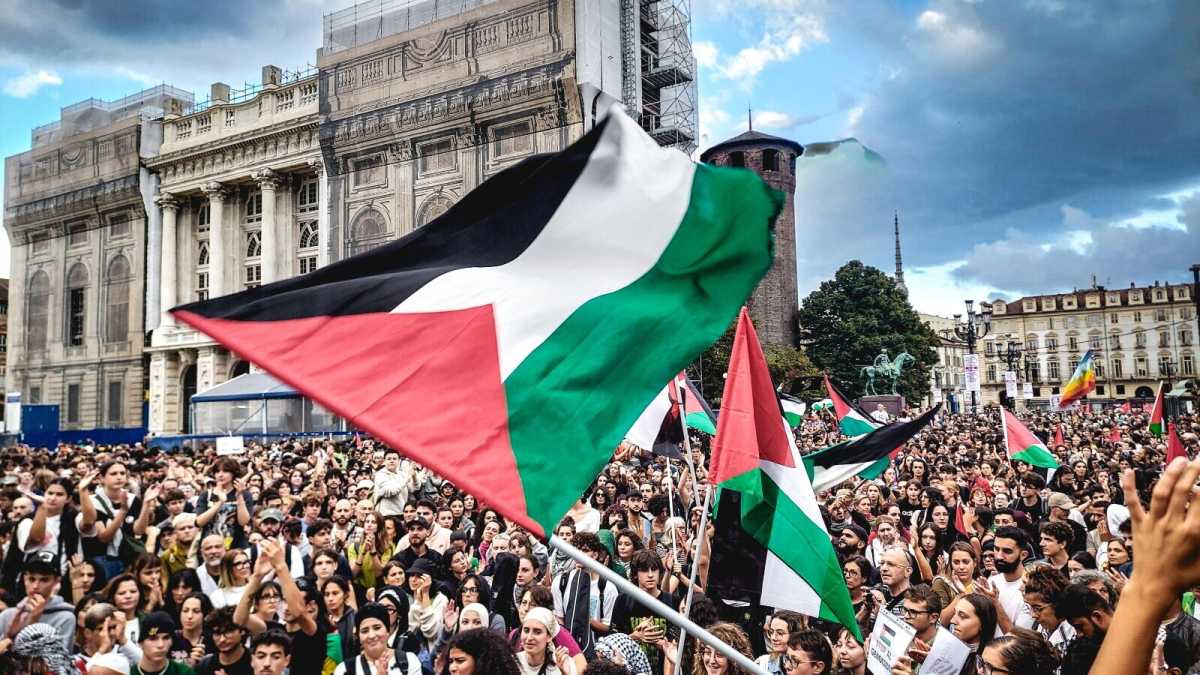 Immagine di Piazze pro pal: Piantedosi “pre-occupato”, ma sereno. Il Garante boccia lo sciopero, Landini va avanti