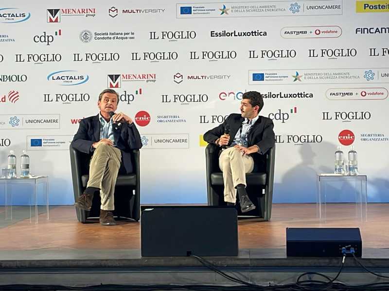 Calenda attacca Pd e 5 stelle e dice: "Lavoriamo con governo su industria 4.o. Sarà in manovra"