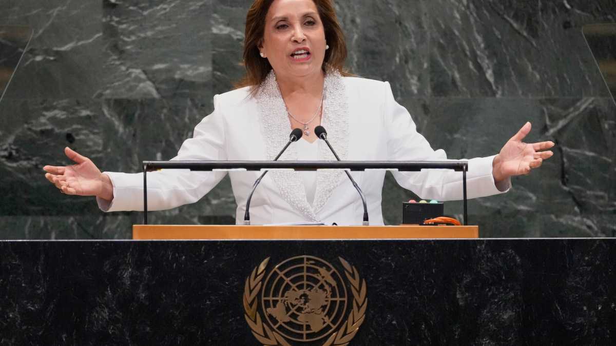 Immagine di Cosa non va nelle motivazioni della destituzione della presidente del Perù