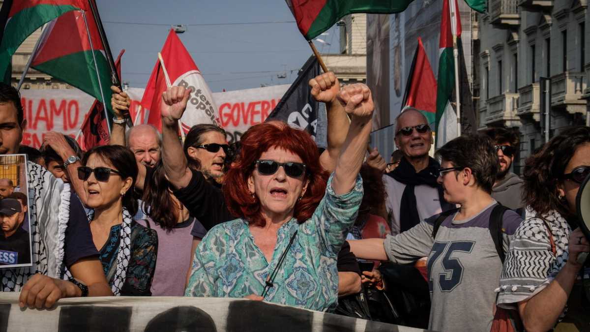 Immagine di Sapessi come è poco strano gemellarsi con Gaza a Milano