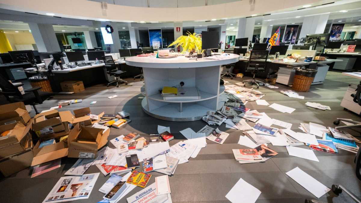 Immagine di Le surreali parole di Bonelli sull'attacco alla Stampa