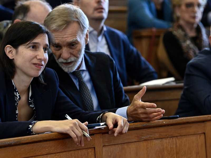 Delrio non molla: “Non ritiro la mia proposta di legge sull’antisemitismo. Il Pd mi segua”