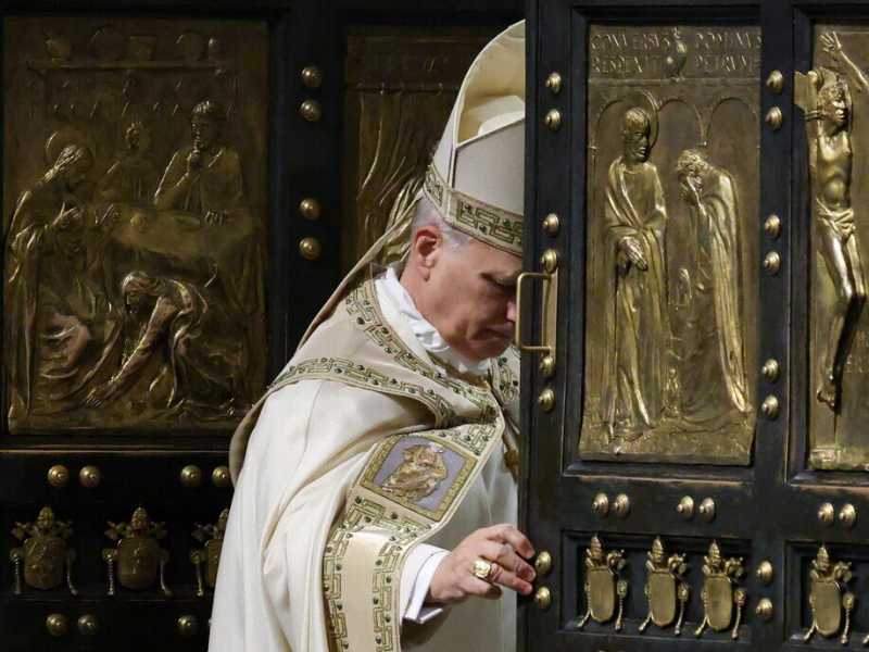 Chiusa la Porta santa e convocati i cardinali, ha inizio il pontificato di Leone XIV