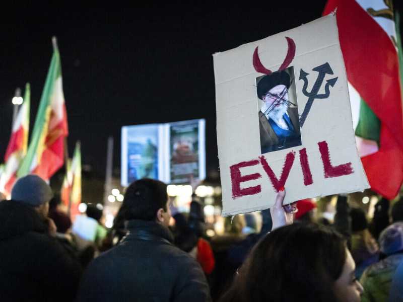 A Teheran il fronte delle minoranze può essere decisivo contro il regime