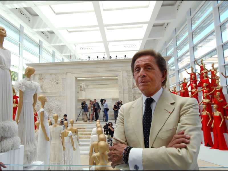 Vita da Valentino. Che cosa ci dice la storia di un mito sulla parabola dei brand destinati a non durare