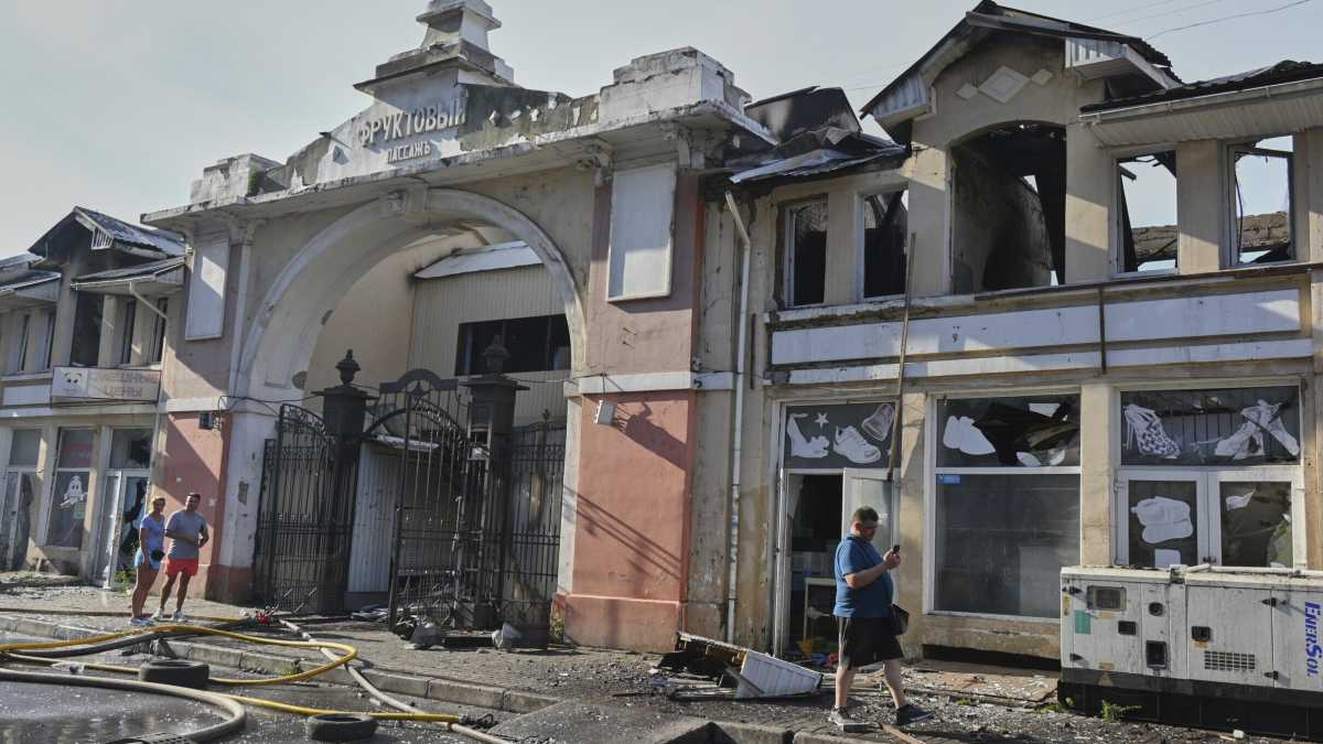 In attesa che il campo largo trovi il tempo per un giro a Kyiv