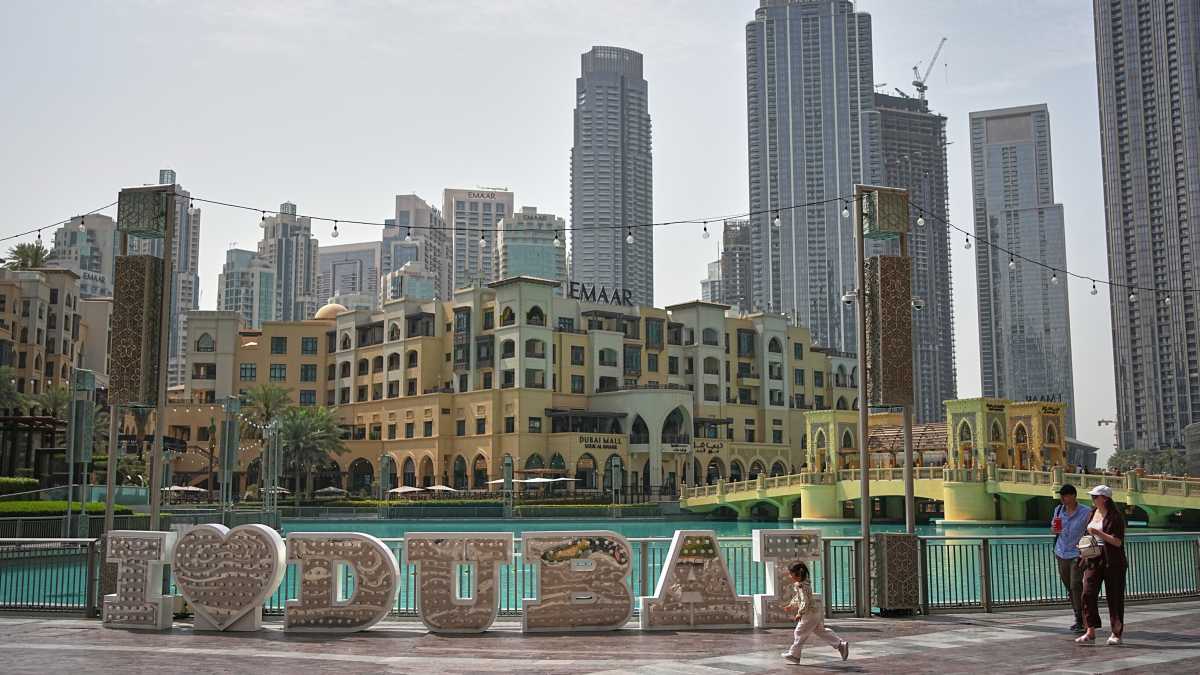 Immagine di Dubai, il posto che tutti amano odiare. Intervista a Yaroslav Trofimov del Wsj